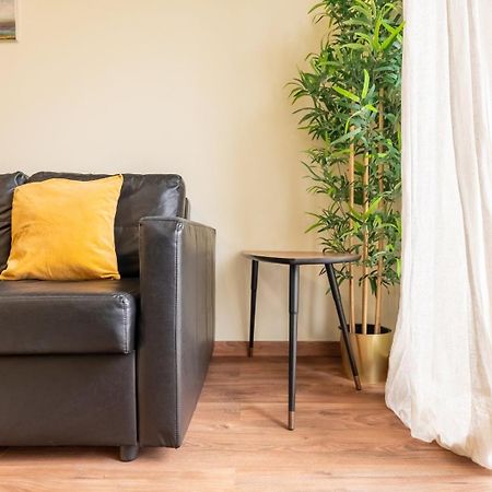 Guestready - Happy Home In Santa Cruz Лиссабон Экстерьер фото