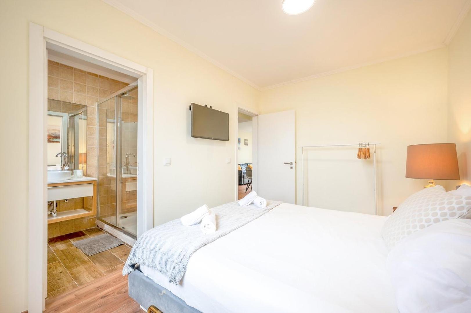 Guestready - Happy Home In Santa Cruz Лиссабон Экстерьер фото