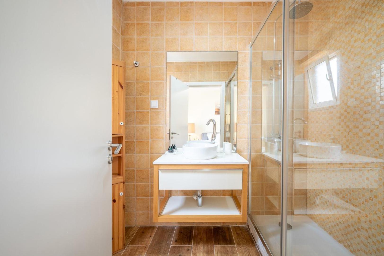 Guestready - Happy Home In Santa Cruz Лиссабон Экстерьер фото