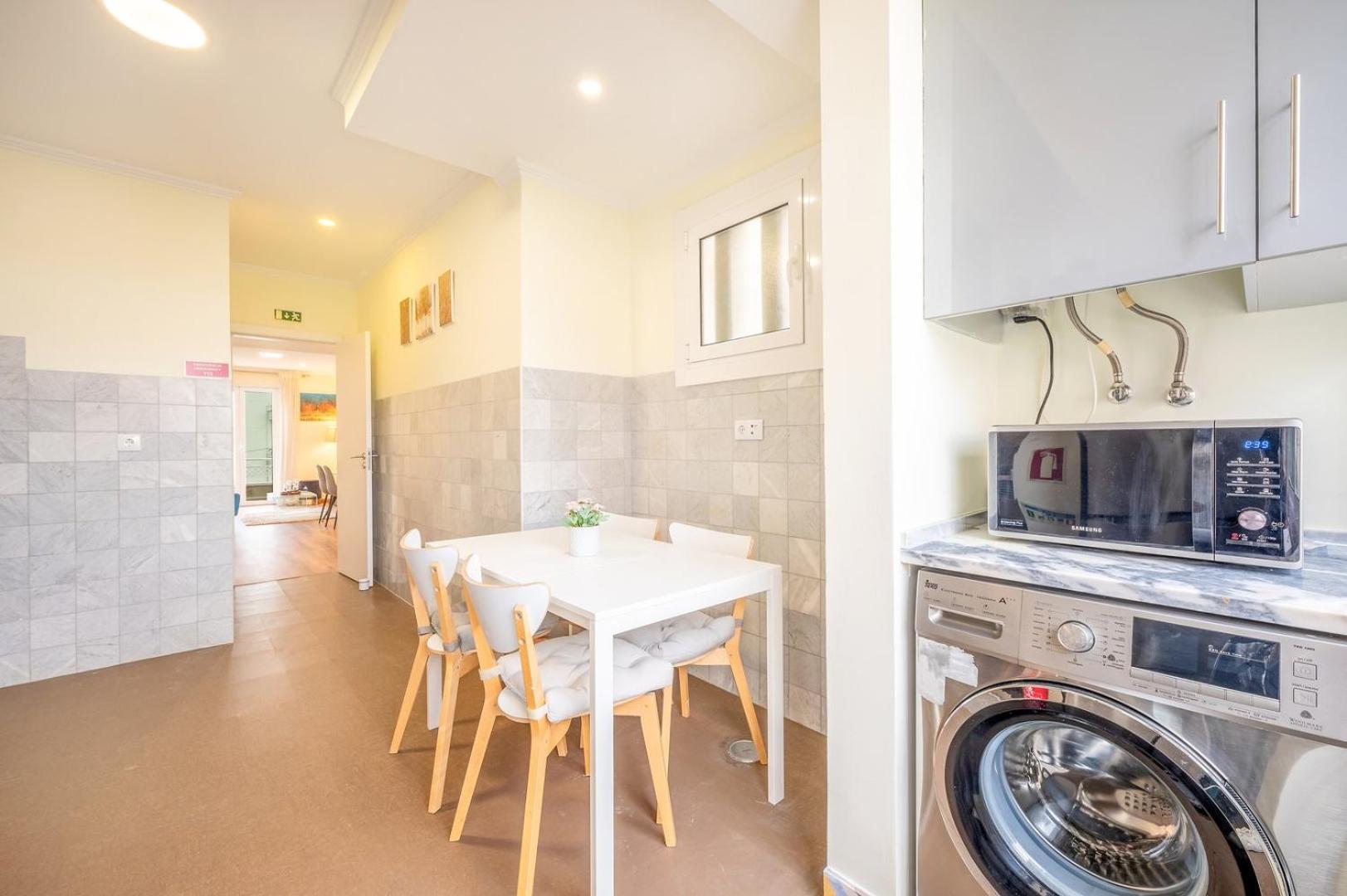Guestready - Happy Home In Santa Cruz Лиссабон Экстерьер фото